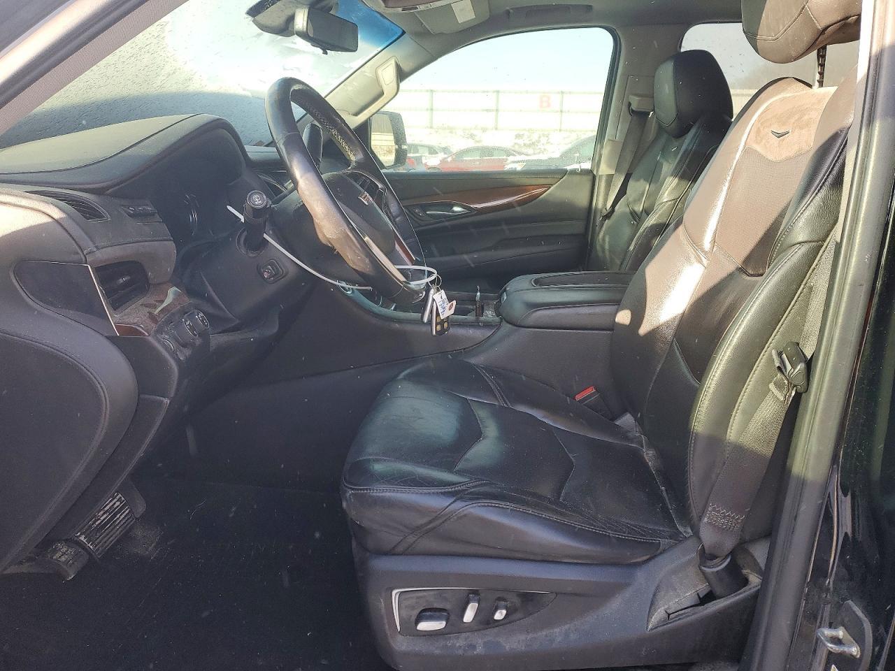 2019 Cadillac Escalade Luxury