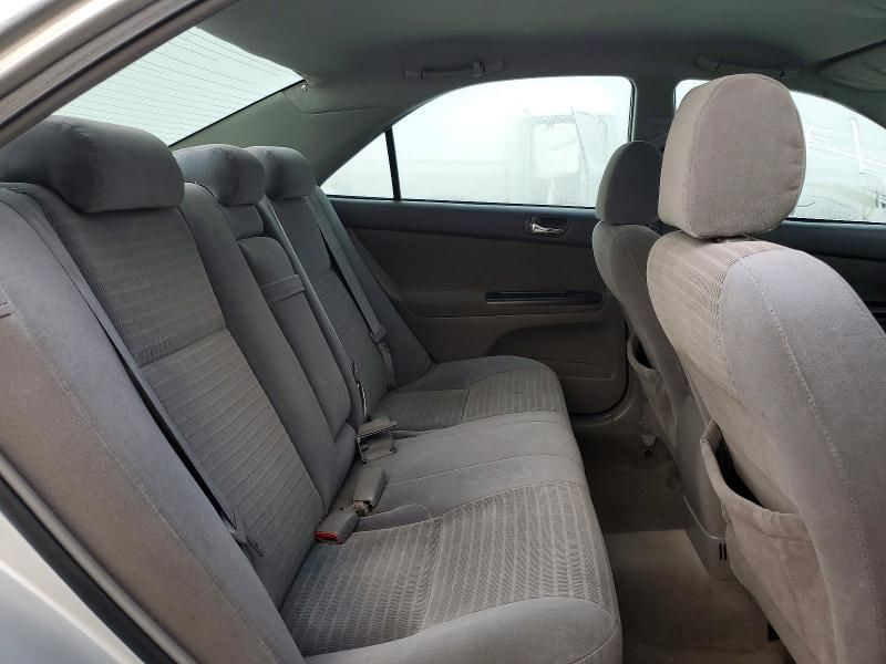 2006 Toyota Camry le