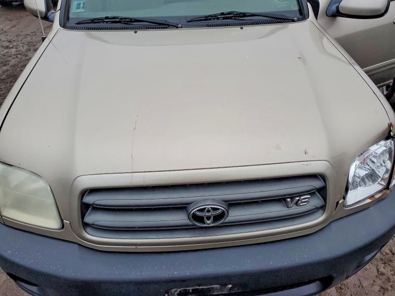 2001 Toyota Sequoia SR5