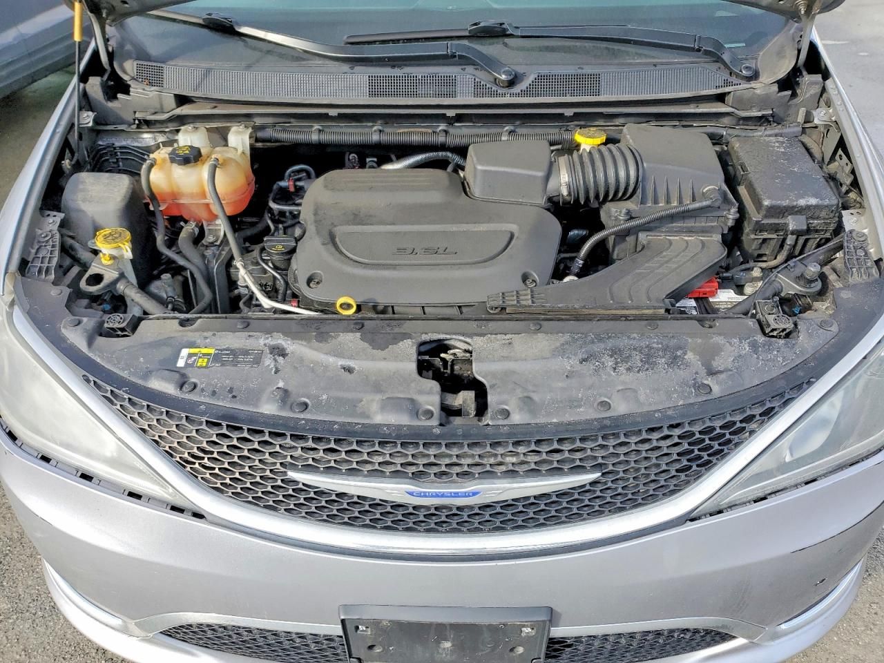 2020 Chrysler Pacifica Touring l