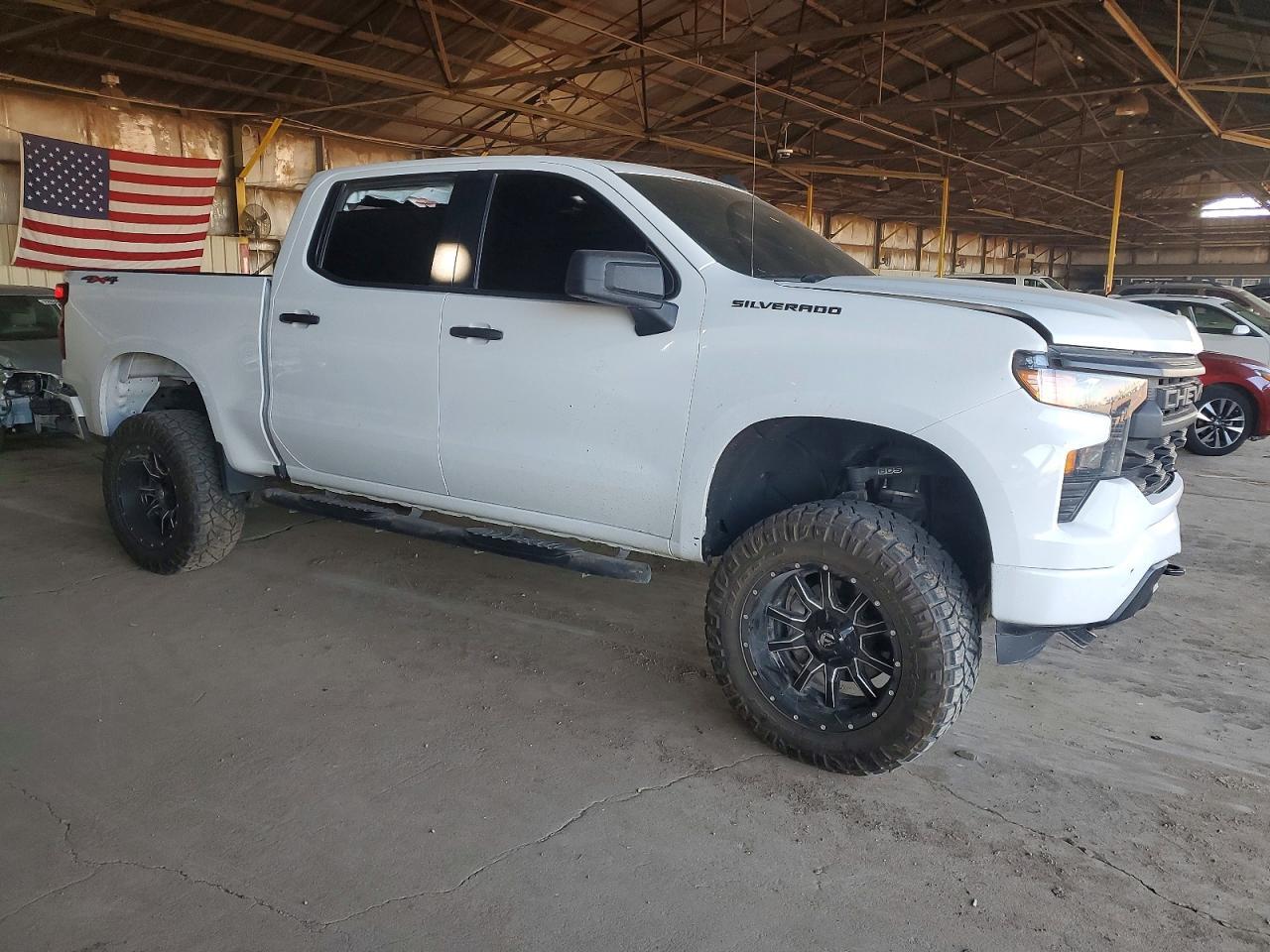 2022 Chevrolet Silverado K1500 Custom