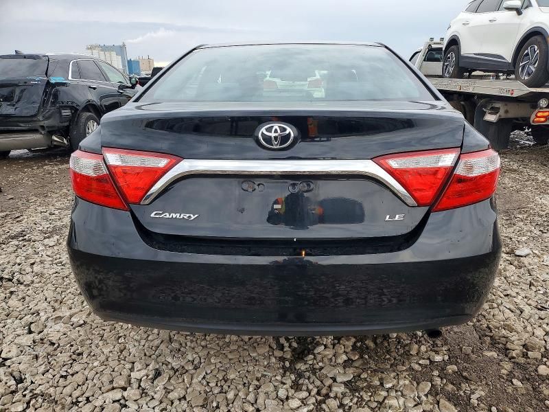 2016 Toyota Camry le