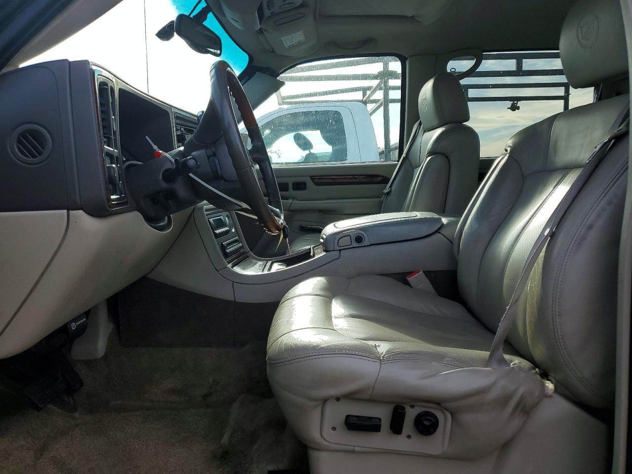 2002 Cadillac Escalade ext