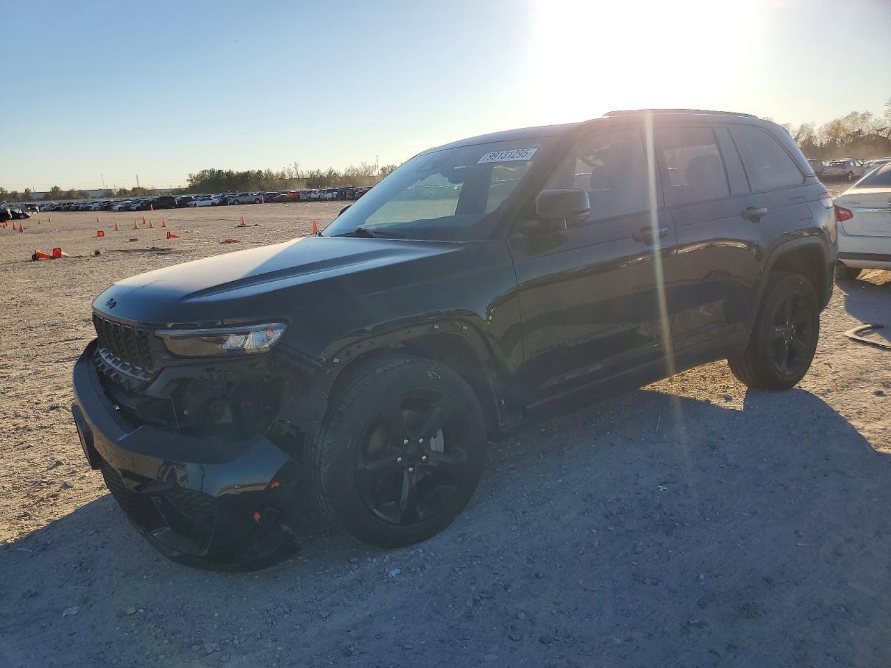 2023 Jeep Grand Cherokee Laredo