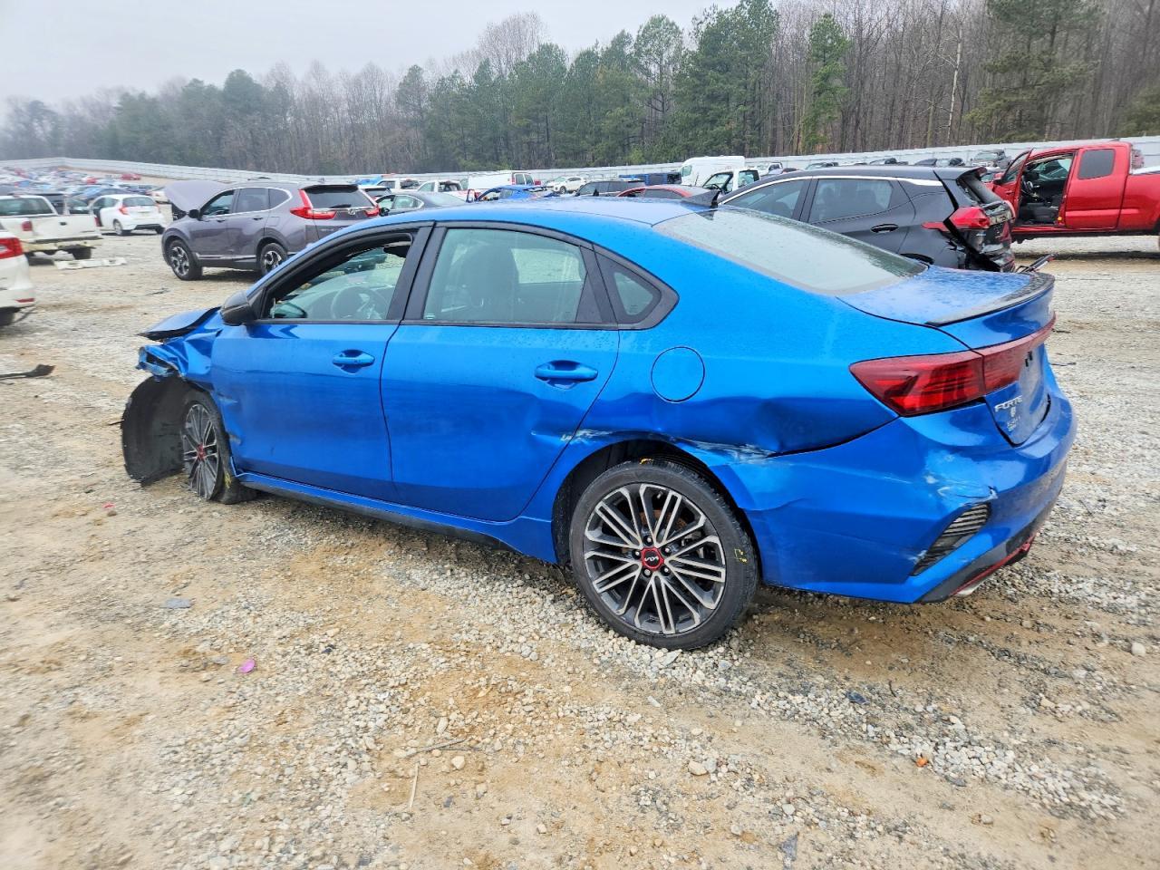 2023 KIA Forte gt