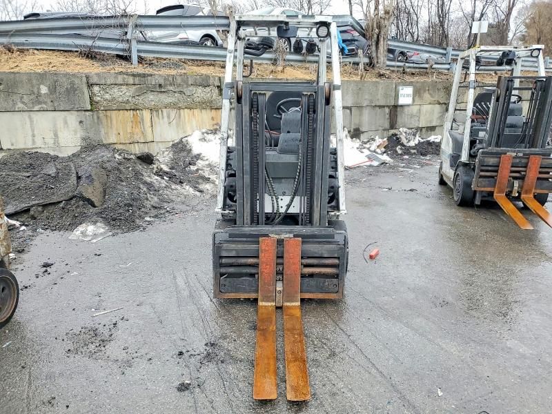 2014 Niss Forklift