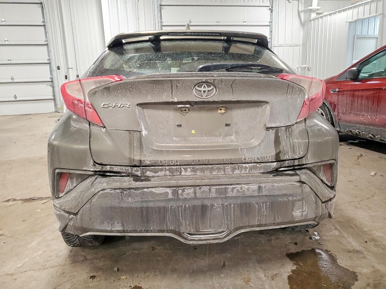 2021 Toyota C-hr xle