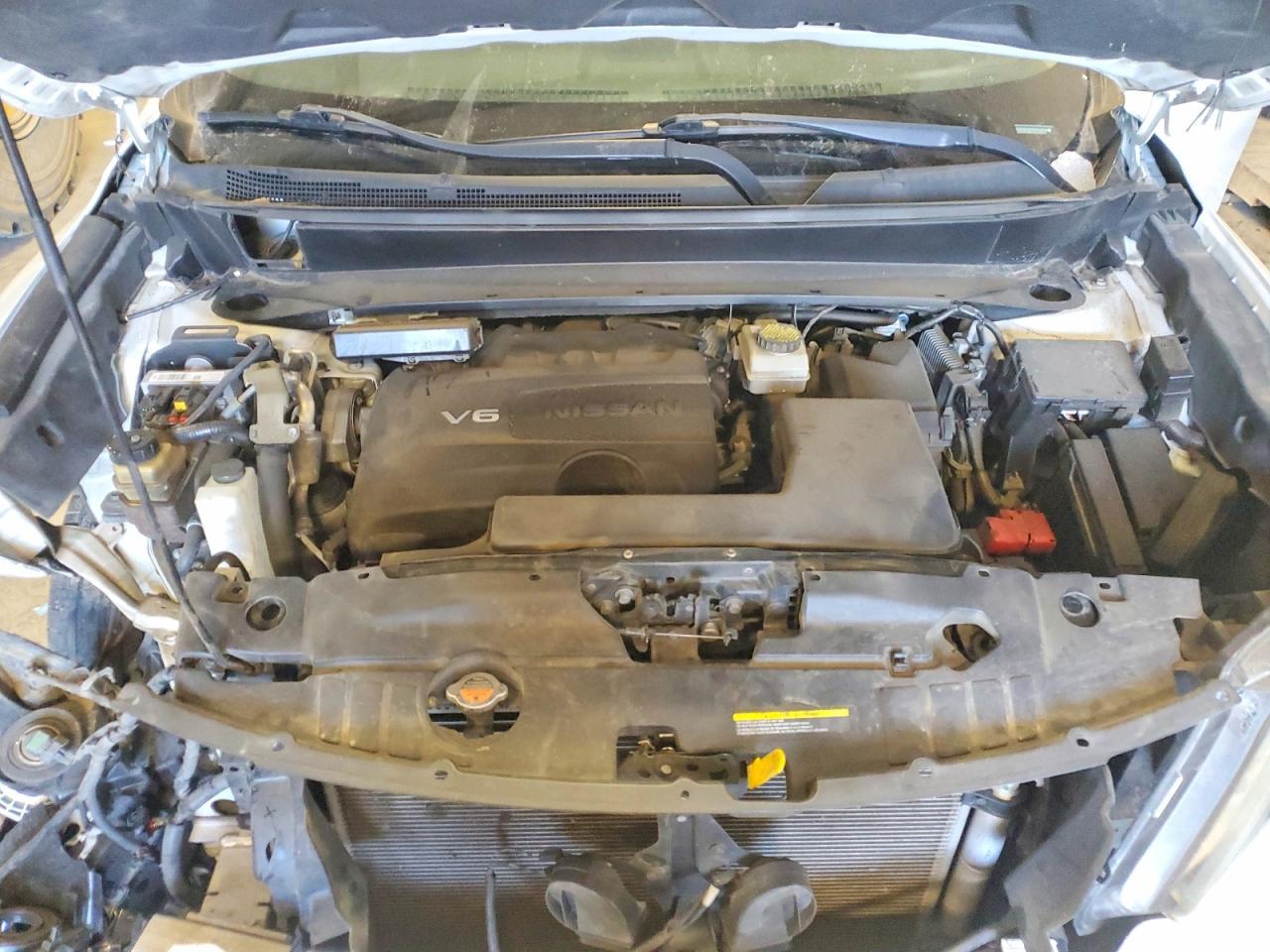 2019 Nissan Pathfinder sv