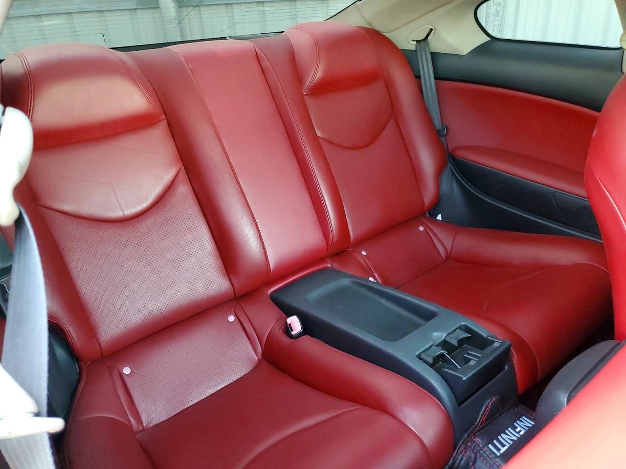 2011 Infiniti G37 Base