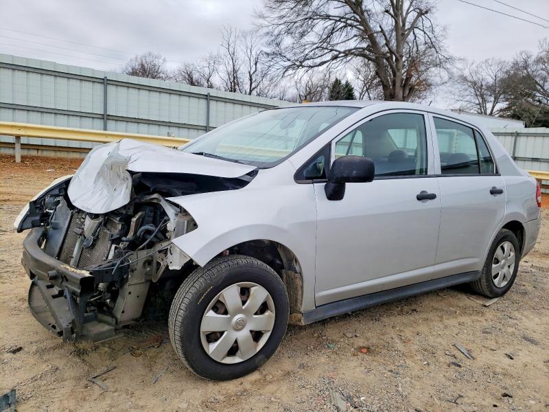 2009 Nissan Versa s
