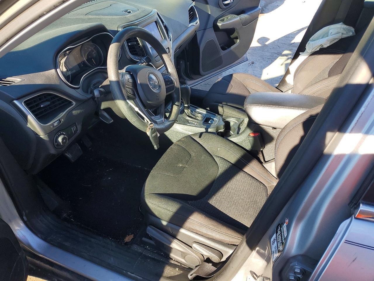 2019 Jeep Cherokee Latitude