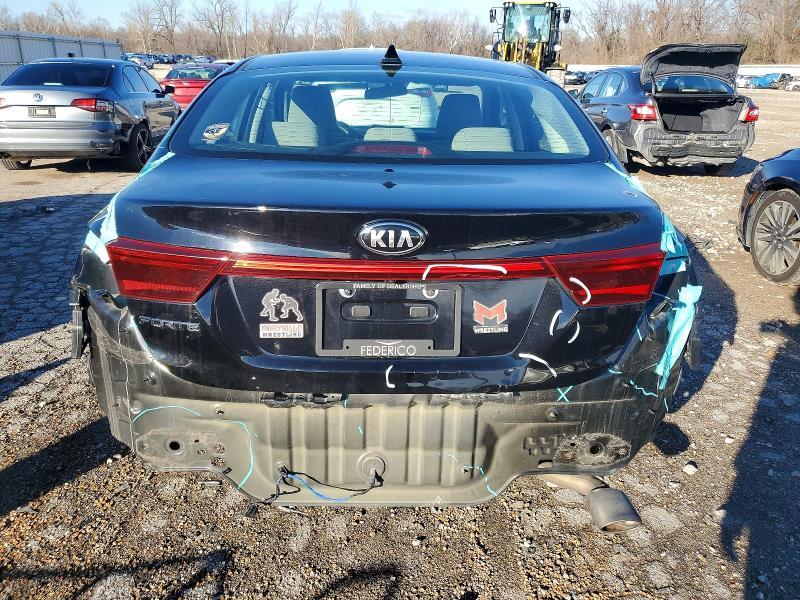 2021 KIA Forte fe