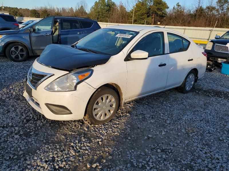 2019 Nissan Versa s