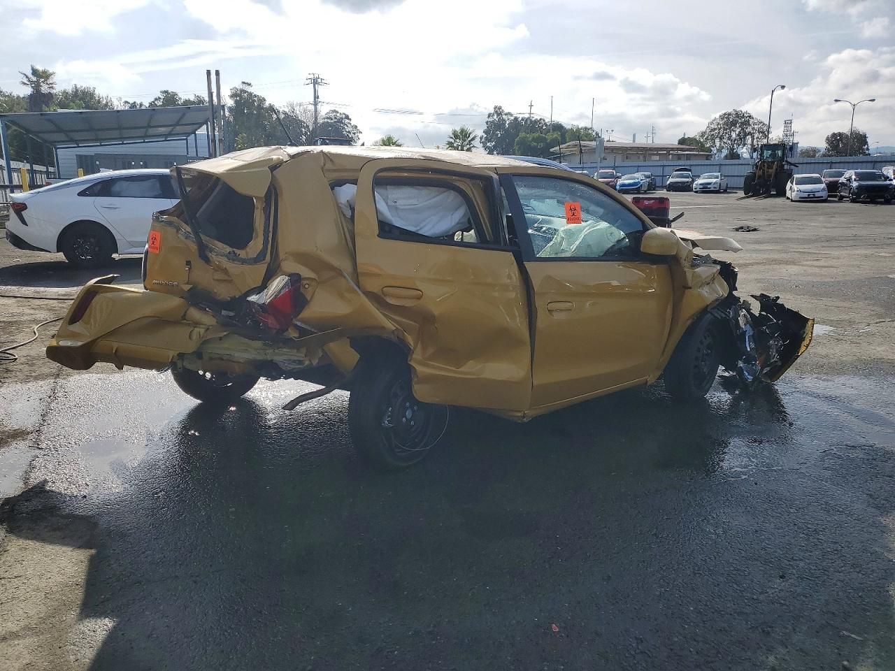 2024 Mitsubishi Mirage es