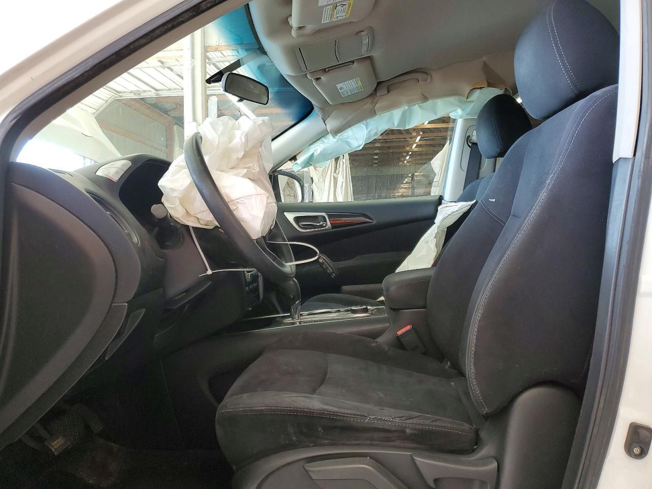 2013 Nissan Pathfinder s