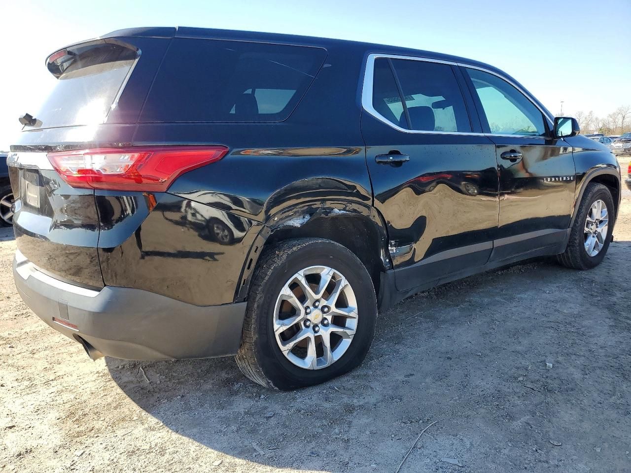 2018 Chevrolet Traverse ls