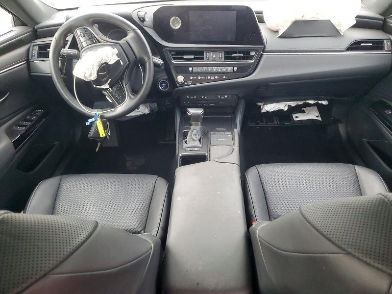 2022 Lexus Es 300h Base