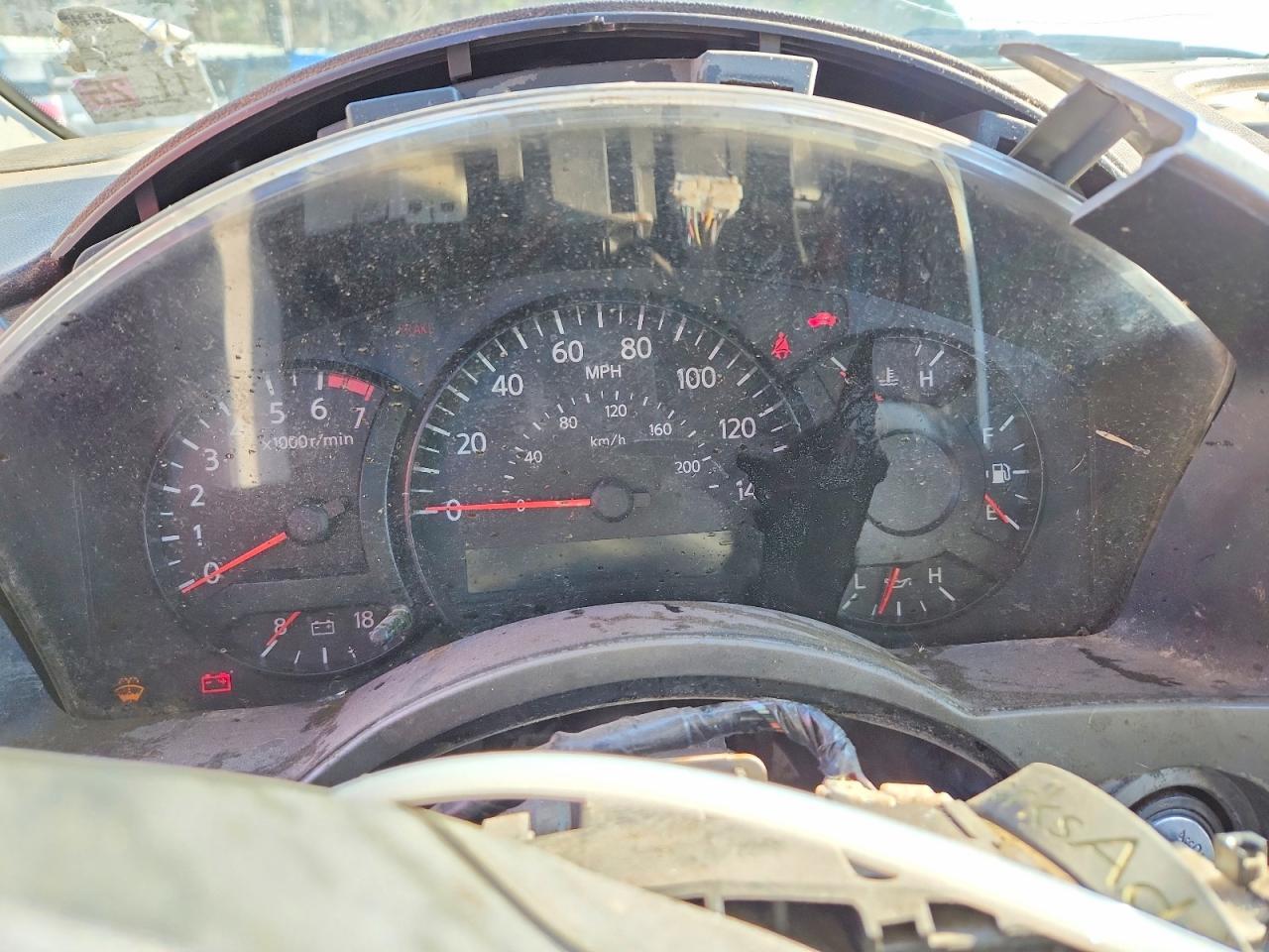 2004 Nissan Titan XE