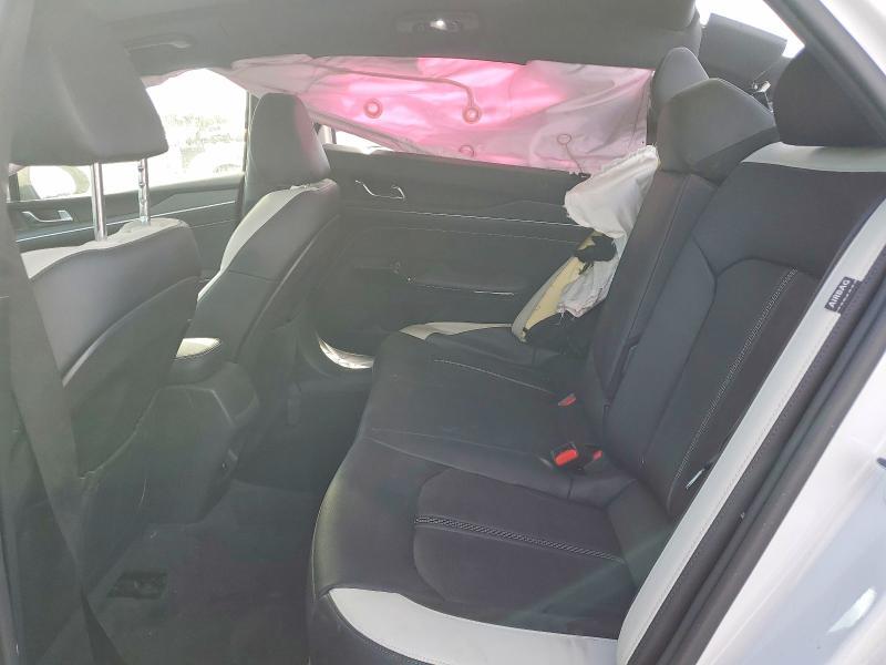 2025 KIA K5 gt Line