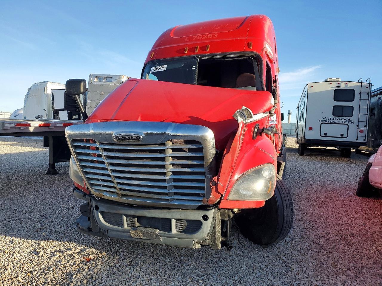 2018 Freightliner Cascadia 125 Semi Truck