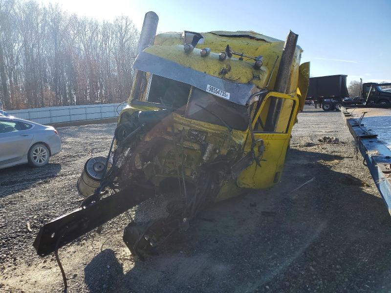 2006 Peterbilt 379 Semi Truck