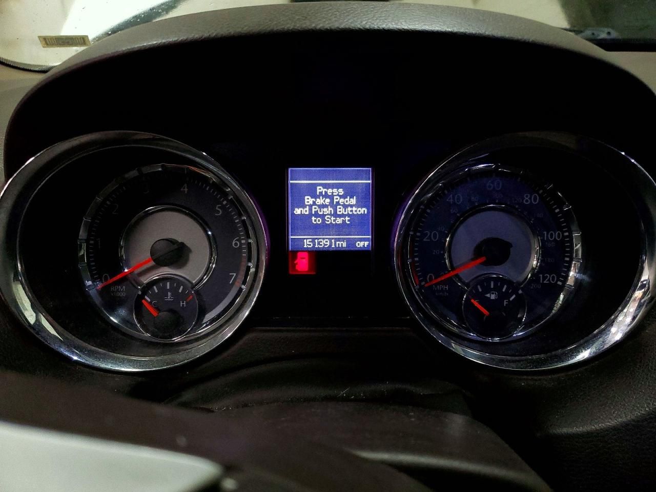 2015 Chrysler Town & Country Touring l