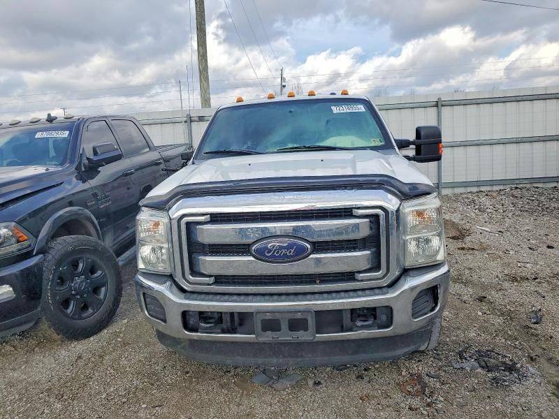 2016 Ford F350 Super Duty Utility / Service Truck