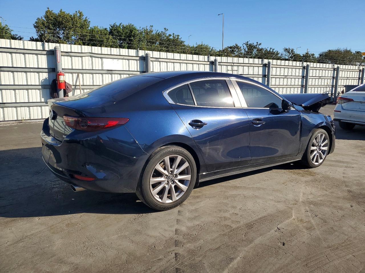 2021 Mazda 3 Preferred