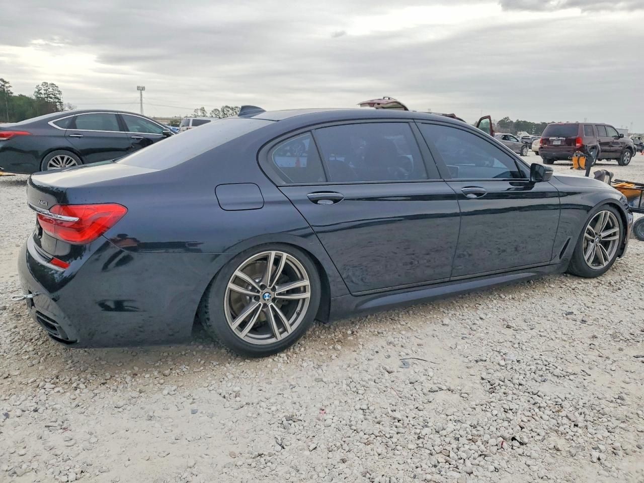 2018 BMW 740 xi