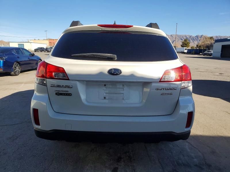 2014 Subaru Outback 2.5i Premium