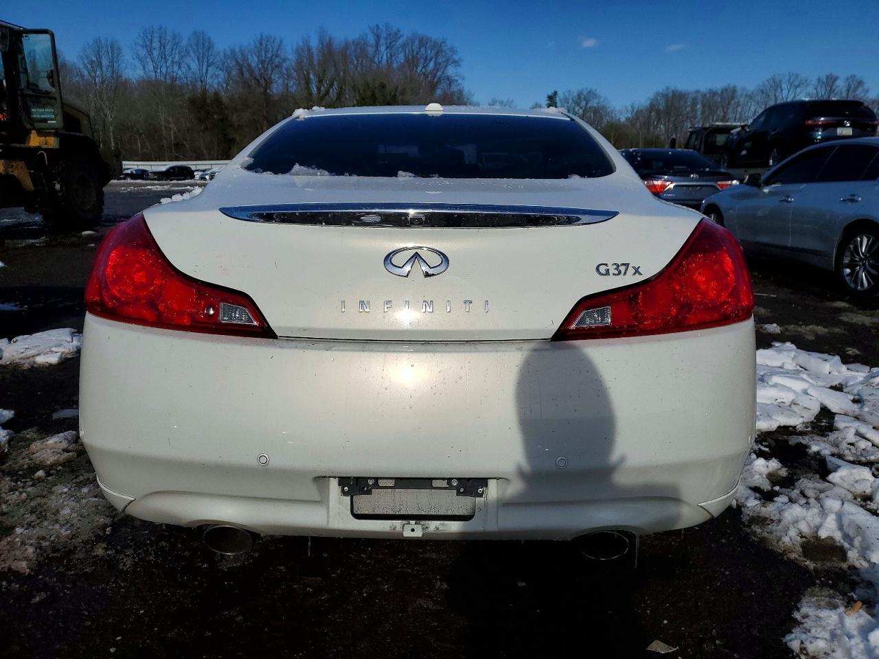 2012 Infiniti G37