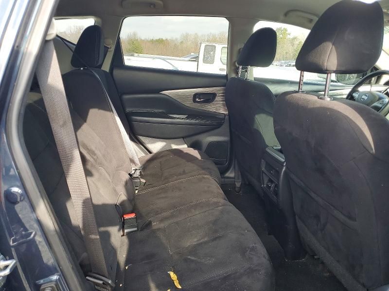 2018 Nissan Murano s