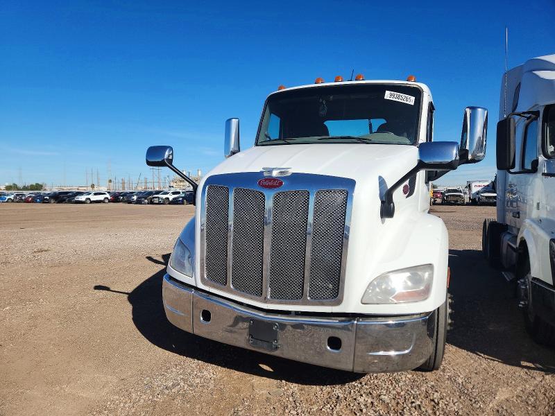 2019 Peterbilt Tractor 2019 Peterbilt 579 Semi Truck