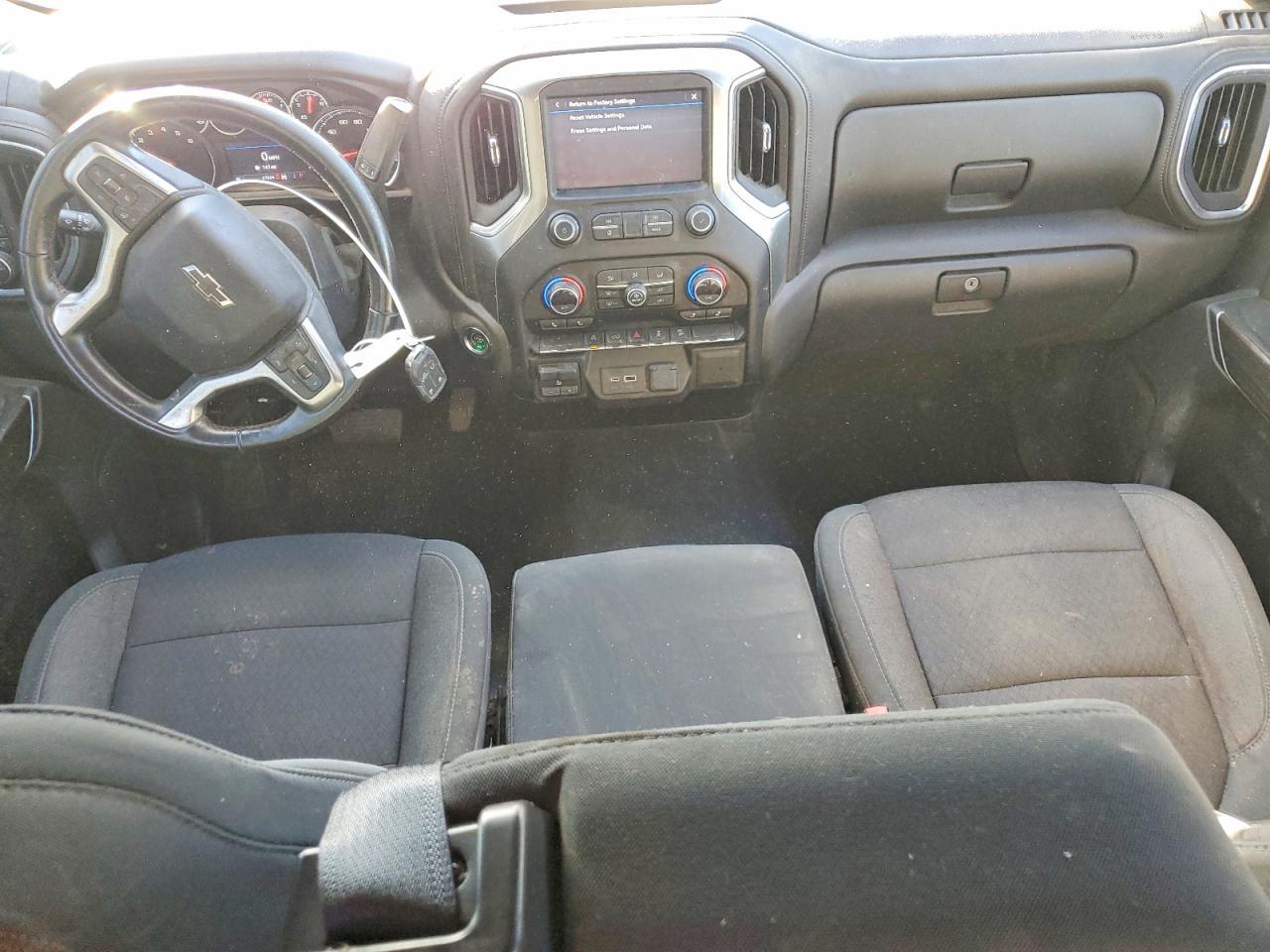 2021 Chevrolet Silverado K1500 RST