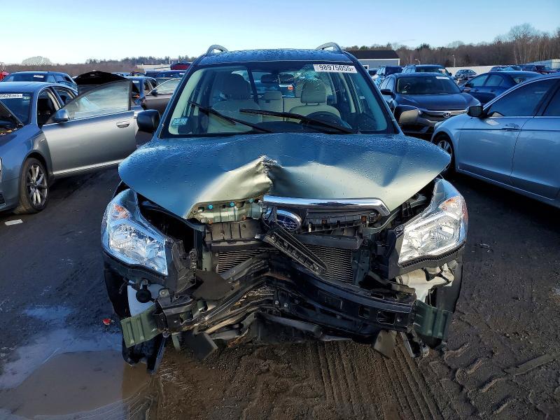 2016 Subaru Forester 2.5i
