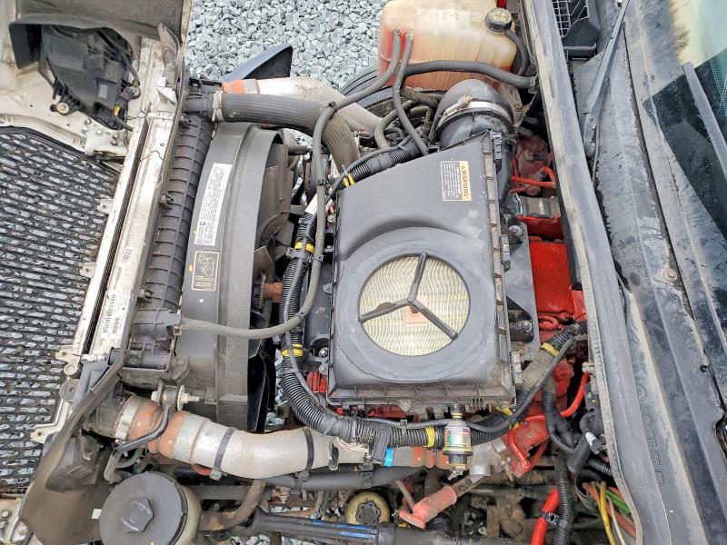 2024 International MV607 BOX Truck