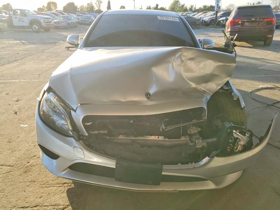 2021 Mercedes-Benz C300