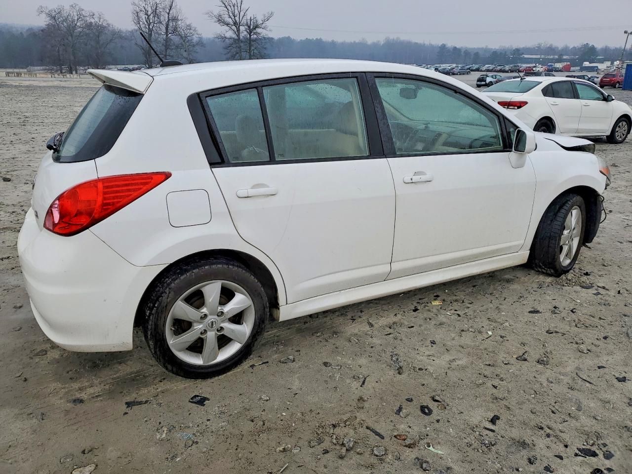 2012 Nissan Versa s