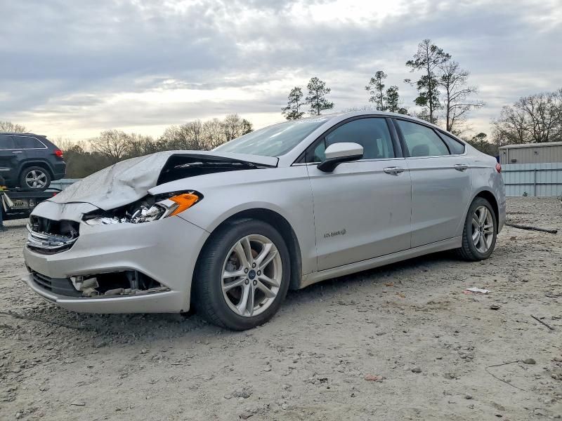 2018 Ford Fusion se Hybrid
