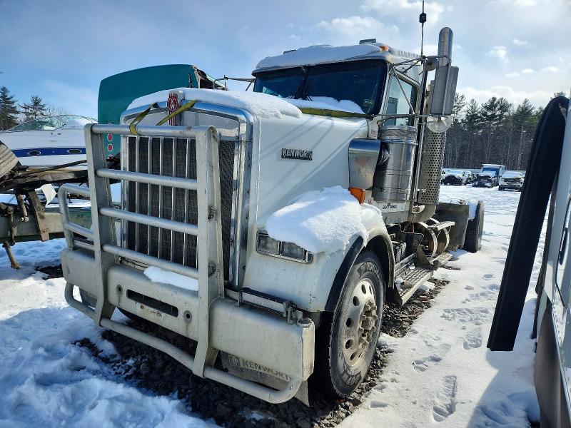 2016 Kenworth W900 Semi Truck