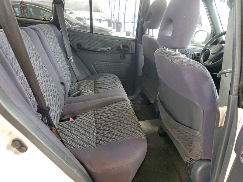 1998 Toyota Rav4 Base