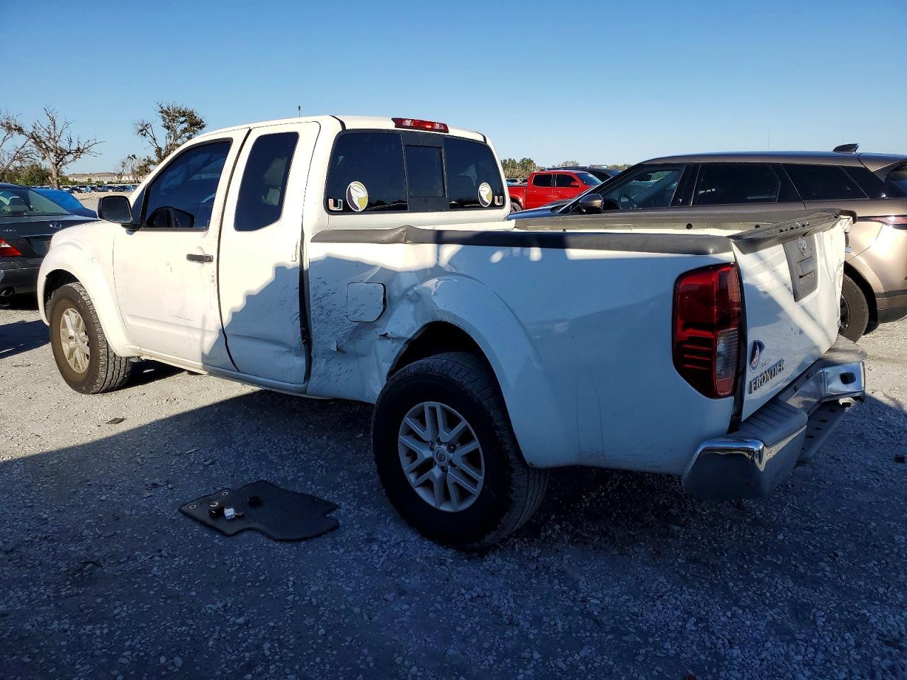 2018 Niss Frontier sv V6