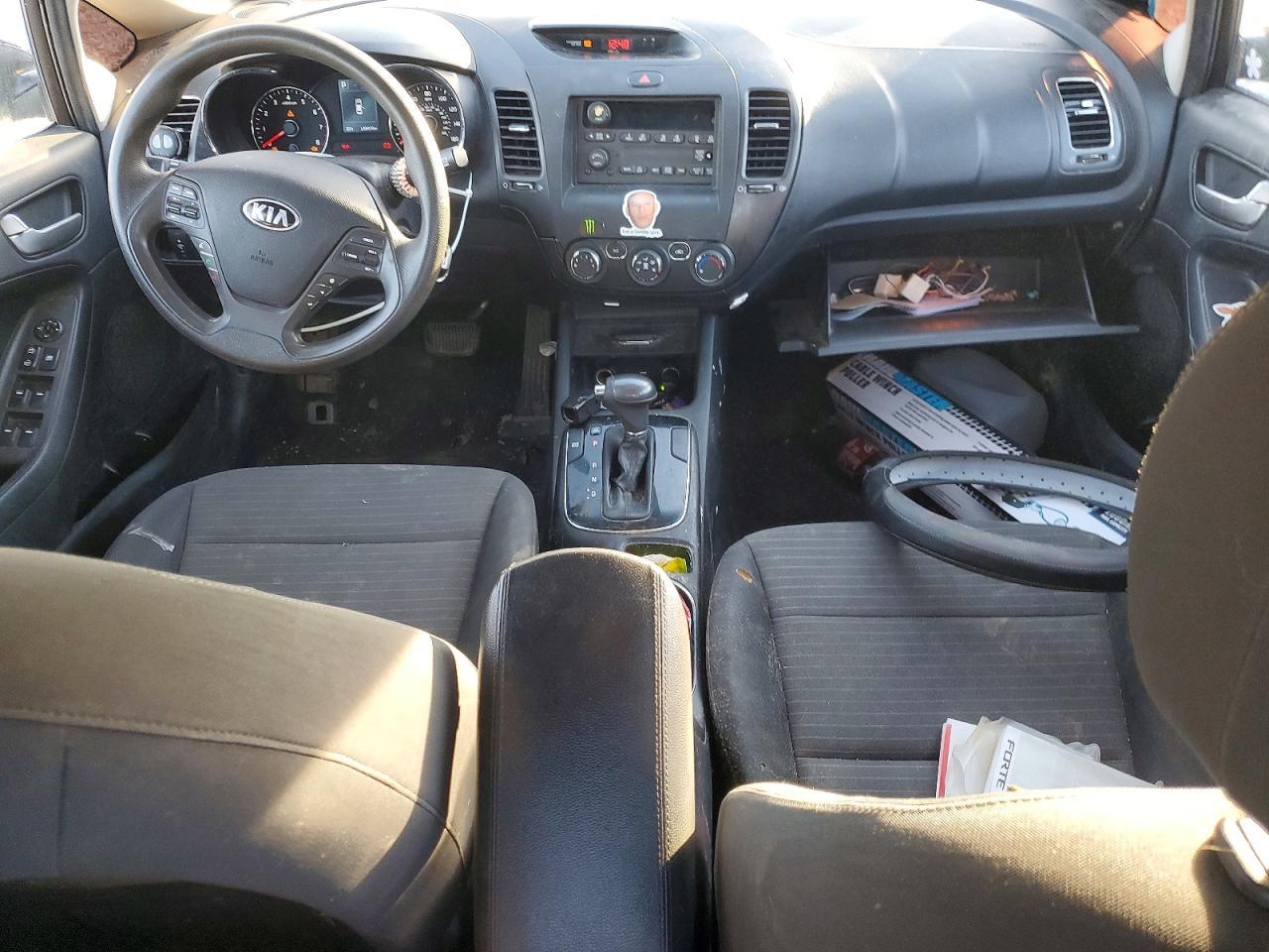 2017 KIA Forte lx