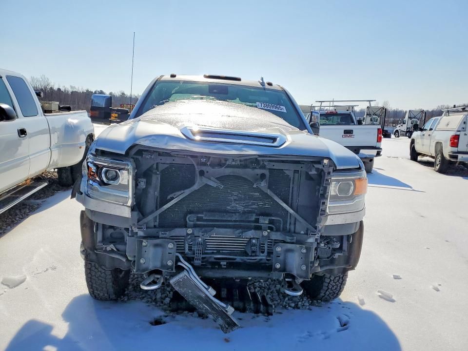 2019 GMC Sierra K3500 Denali
