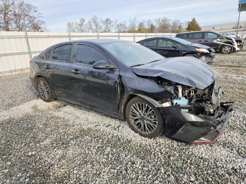 2022 KIA Forte gt Line