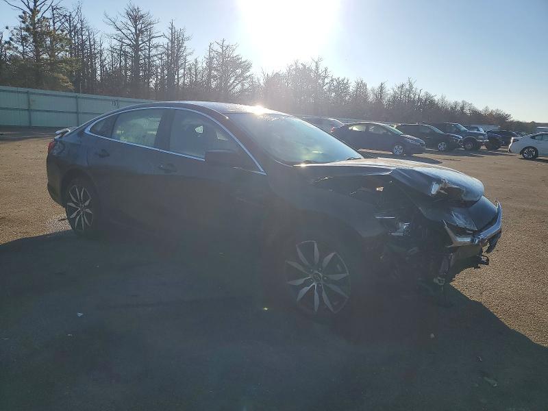 2021 Chevrolet Malibu rs