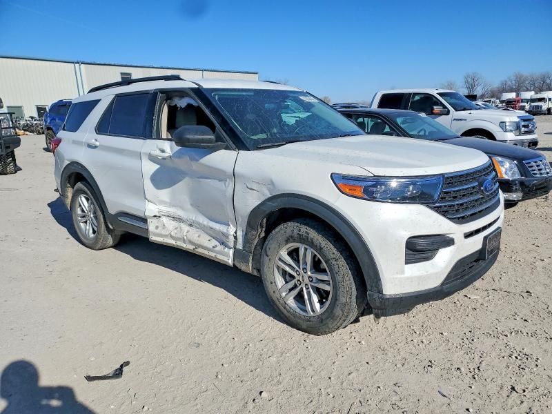 2022 Ford Explorer xlt