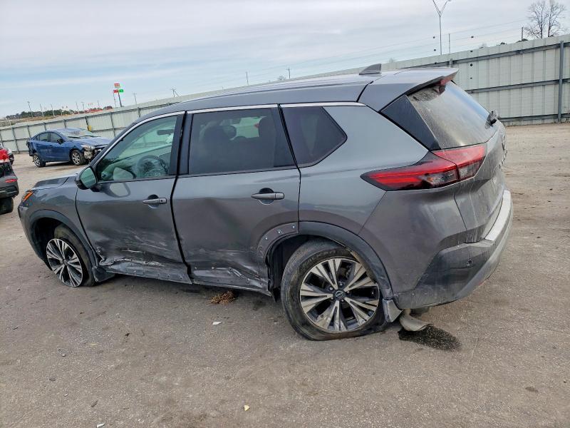 2022 Nissan Rogue sv