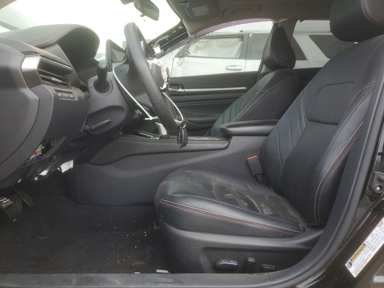 2023 Nissan Altima sr