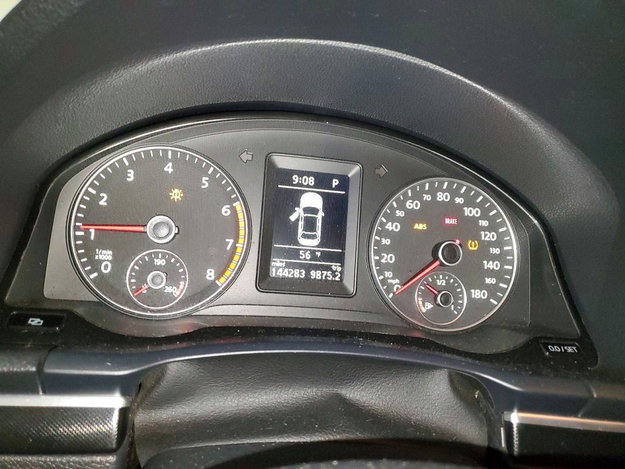 2012 Volkswagen Eos lux